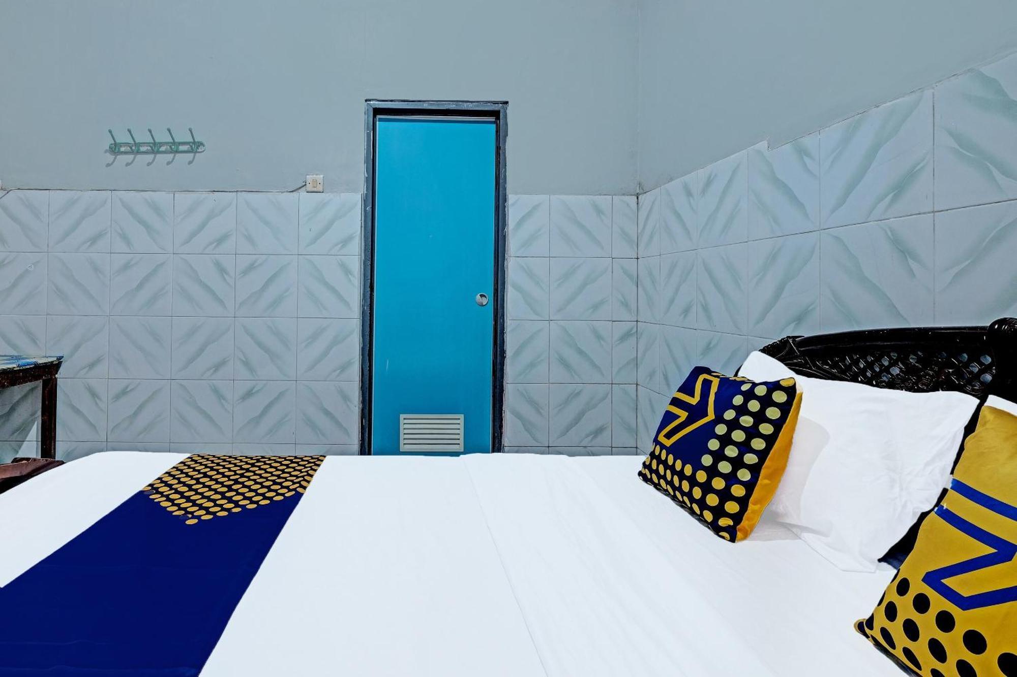 Spot On 91915 Homestay Superman Yogyakarta Luaran gambar
